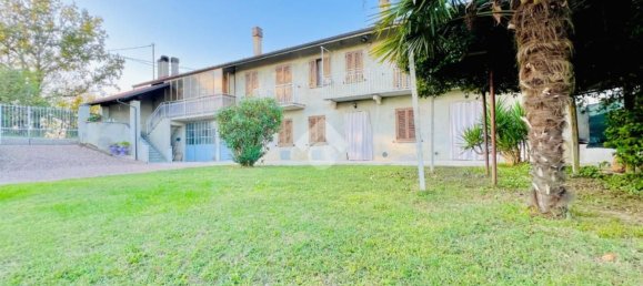 9 rooms House in Cinaglio, Italy No. 104911 13