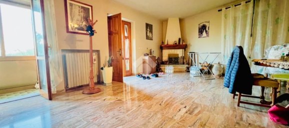 9 rooms House in Cinaglio, Italy No. 104911 3
