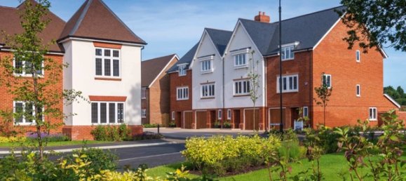 3 Schlafzimmer Haus in Horsham, United Kingdom, Nr. 3464 8