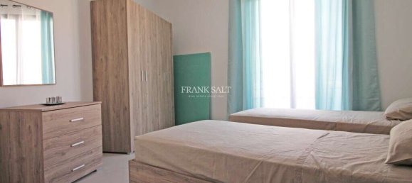 2 bedrooms Apartment in San Gwann, Malta No. 9905 5