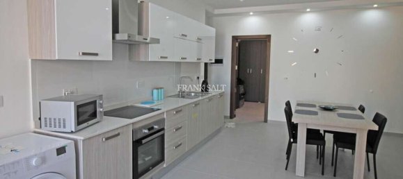 2 bedrooms Apartment in San Gwann, Malta No. 9905 4