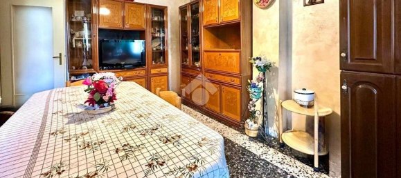 2 Schlafzimmer Wohnung in Turin, Italy, Nr. 308823 5
