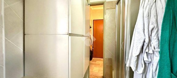 2 Schlafzimmer Wohnung in Turin, Italy, Nr. 308823 21