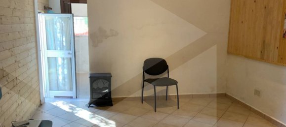 2 rooms Apartment in Bologna, Italy No. 26274 3