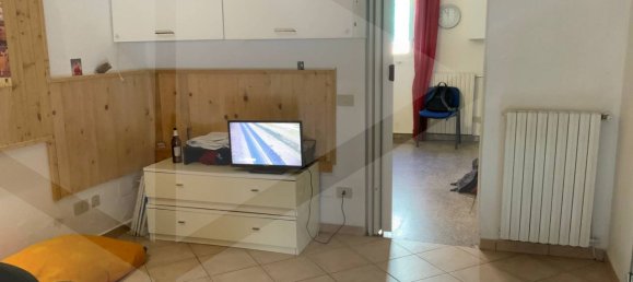 2 rooms Apartment in Bologna, Italy No. 26274 10
