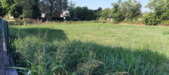  Land in Casalmoro, Italy No. 364577 5