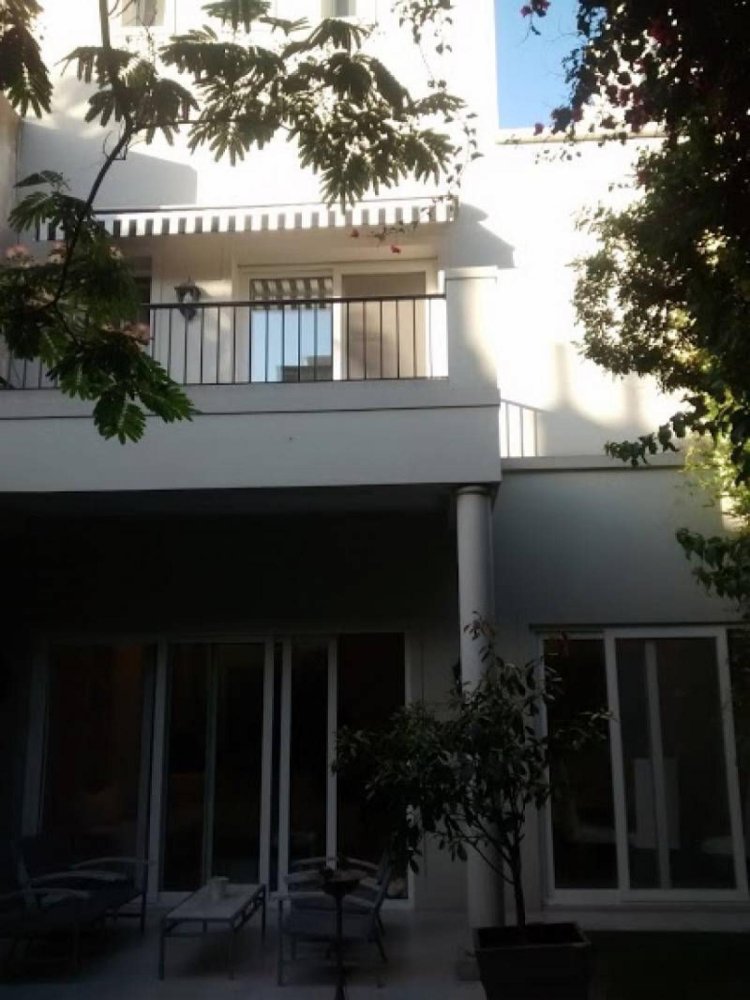 4 غرف نوم منزل في Palermo, Argentina رقم 77408