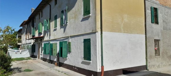 3 bedrooms Apartment in Ravarino, Italy No. 354381 3