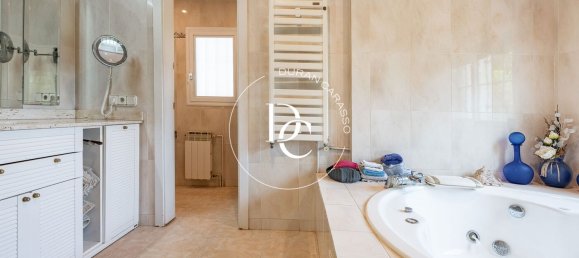 Casa de 4 dormitorios en Sitges, Spain No. 156584 29