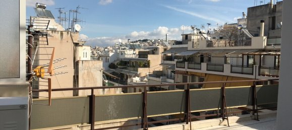 3 bedrooms Apartment in Piraeus, Greece No. 2241 6