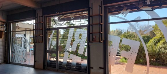 200m² Commercial property in Caltanissetta, Italy No. 255811 16