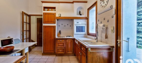 5 bedrooms Villa in Vulbens, France No. 201807 4