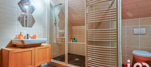 5 bedrooms Villa in Vulbens, France No. 201807 11