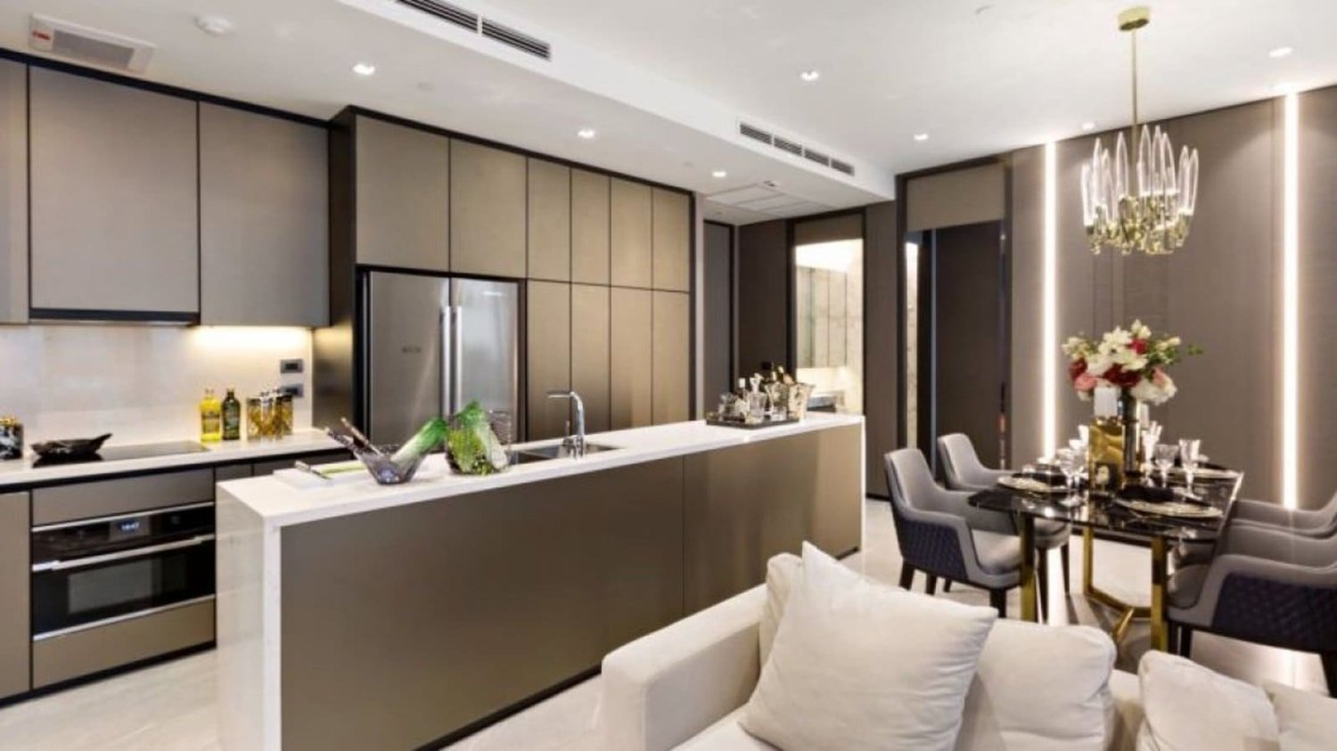 Apartamento com 2 quartos em condomínio em Bangkok, Thailand N.º 28545