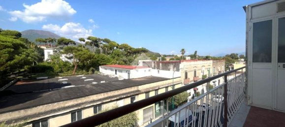 2 bedrooms Apartment in Torre del Greco, Italy No. 346125 25