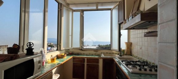 2 bedrooms Apartment in Torre del Greco, Italy No. 346125 7