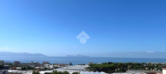 2 bedrooms Apartment in Torre del Greco, Italy No. 346125 9