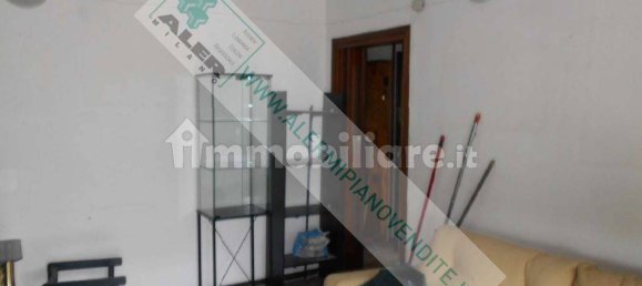 Apartamento T1 em Milan, Italy N.º 377336 12