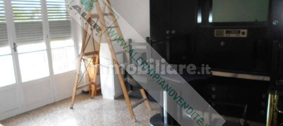 Apartamento T1 em Milan, Italy N.º 377336 11