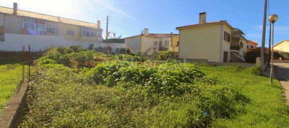 300m² Land in Torres Vedras, Portugal No. 74377 3