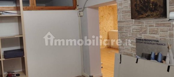 2 rooms Commercial property in Genoa, Italy No. 213385 11