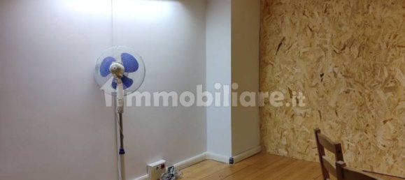 2 rooms Commercial property in Genoa, Italy No. 213385 8