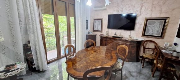 3 rooms Apartment in Carpi, Italy No. 20552 5