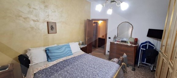 3 rooms Apartment in Carpi, Italy No. 20552 17