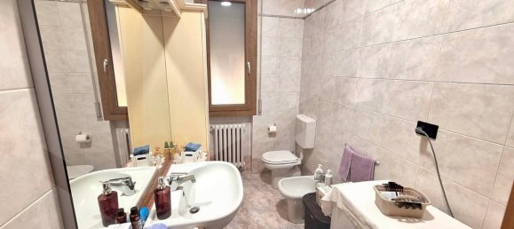 3 rooms Apartment in Carpi, Italy No. 20552 11