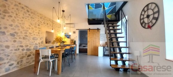 Casa T4 em Vallon-Pont-d'Arc, France N.º 270522 2