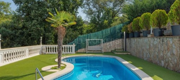 6 bedrooms Villa in Macanet De La Selva, Spain No. 179109 4