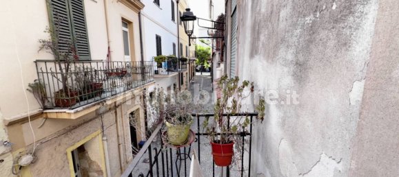 Дом с 5 спальнями в Ольбия, Италия № 349194 9