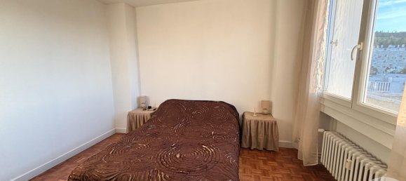 3 bedrooms Apartment in Saint-Etienne, France No. 57675 4