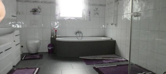 Propiedad comercial de 5 habitaciónes en Wesermarsch, Germany No. 144828 23