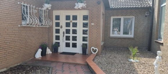 Propiedad comercial de 5 habitaciónes en Wesermarsch, Germany No. 144828 4