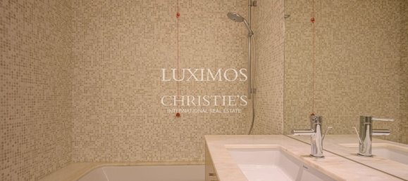 3 bedrooms Apartment in Porto, Portugal No. 94331 19