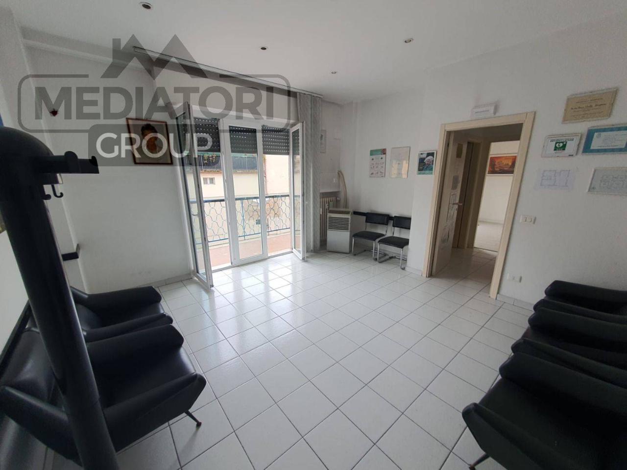 4 rooms Apartment in Jesi, Italy No. 115180