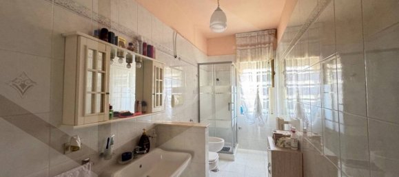 4 rooms Commercial property in Noicattaro, Italy No. 23075 11