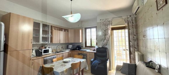 4 rooms Commercial property in Noicattaro, Italy No. 23075 6