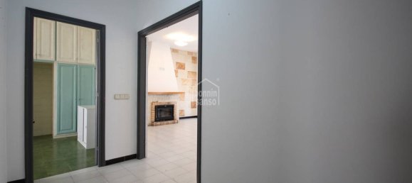 4 Schlafzimmer Gewerbliche Immobilie in Ciutadella De Menorca, Spain, Nr. 5119 14