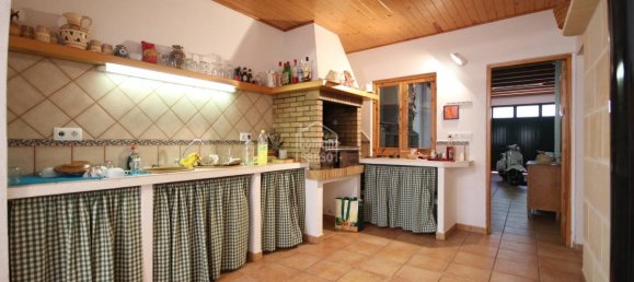 4 Schlafzimmer Gewerbliche Immobilie in Ciutadella De Menorca, Spain, Nr. 5119 17