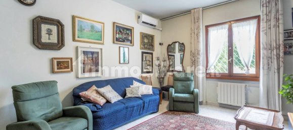 2 bedrooms Apartment in Brembate, Italy No. 313929 2