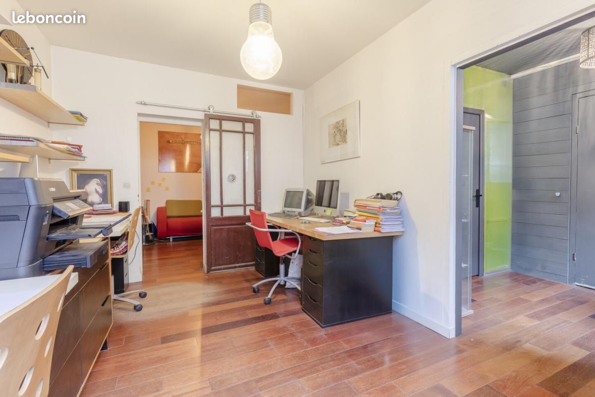 1 bedroom Apartment in Bordeaux, France No. 338886