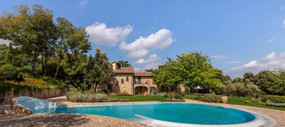6 Schlafzimmer Villa in Todi, Italy, Nr. 67667 3