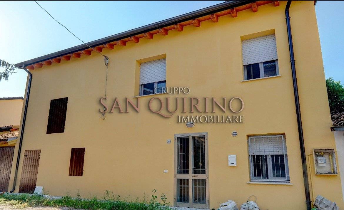 2 Schlafzimmer Haus in Mirandola, Italy, Nr. 307215