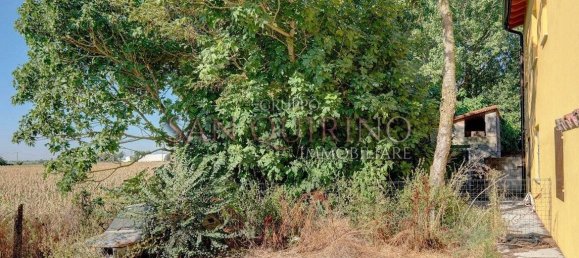 2 Schlafzimmer Haus in Mirandola, Italy, Nr. 307215 9