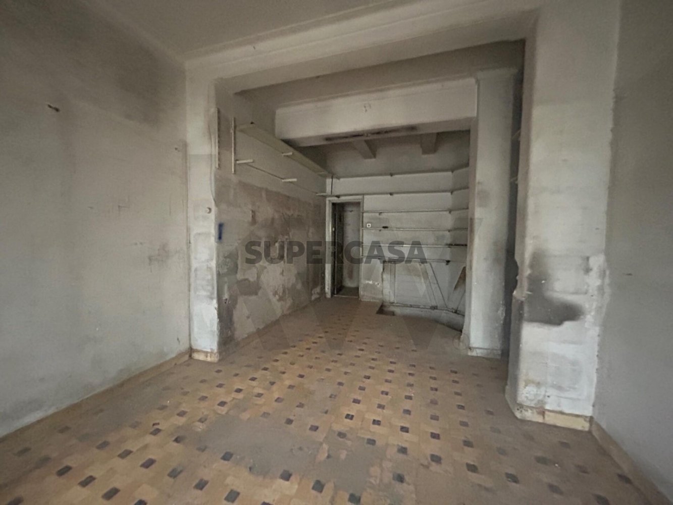 66m² Commercial property in Lisbon, Portugal No. 162688