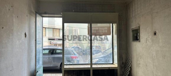 66m² Commercial property in Lisbon, Portugal No. 162688 12