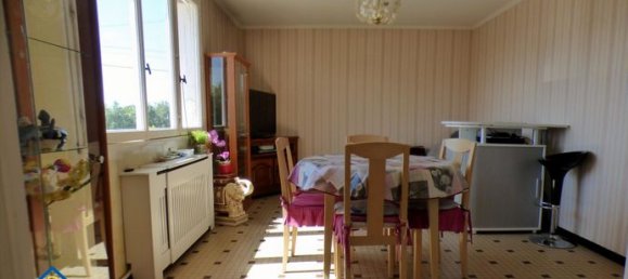 3 bedrooms House in Chantonnay, France No. 310149 3