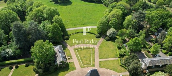 14 bedrooms Castles in Le Mans, France No. 346608 17